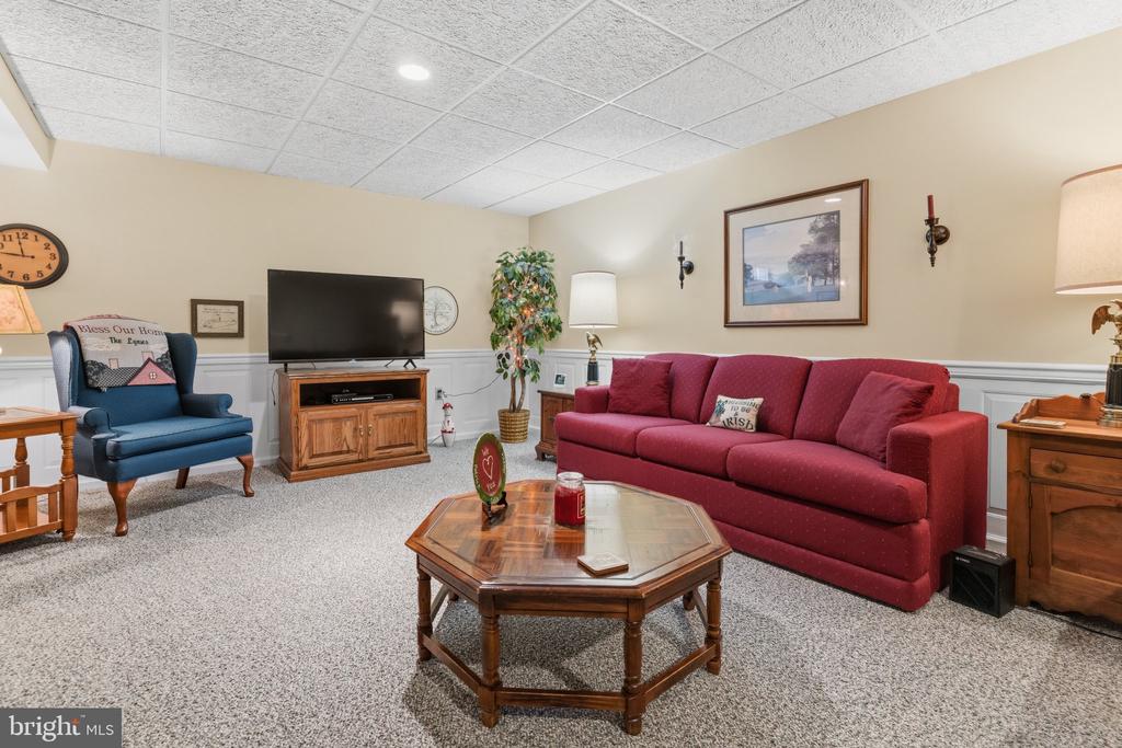 178 PINECREST LANE