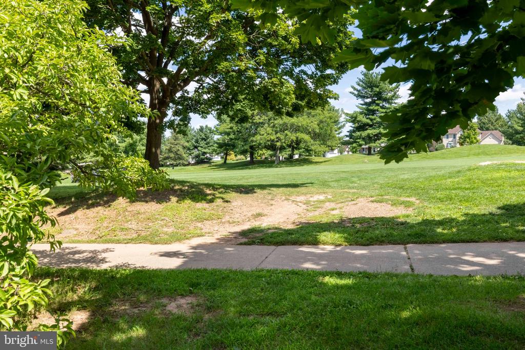 178 PINECREST LANE