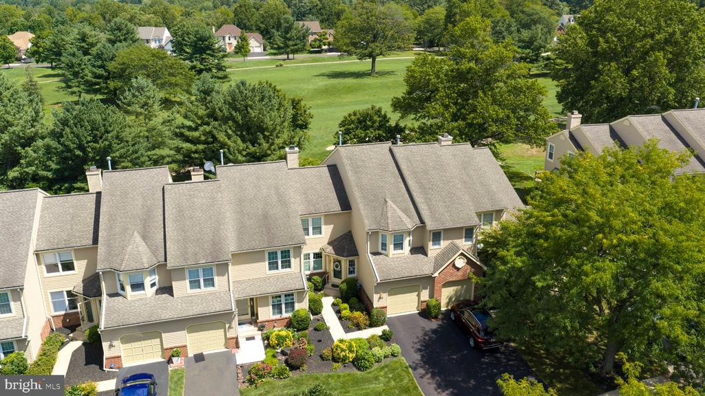 178 PINECREST LANE