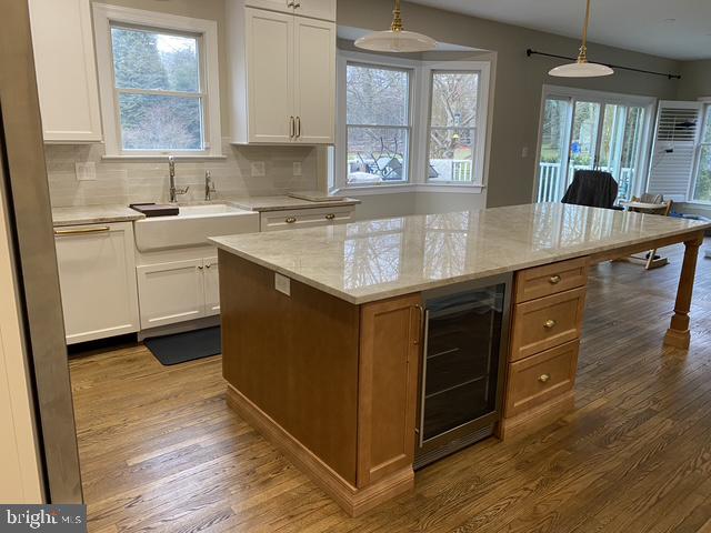 658 CARPENTERS WAY