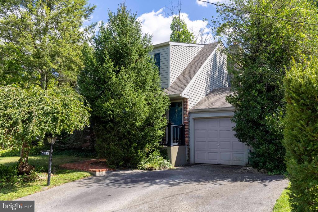 1059 MAPLE AVENUE Unit:           