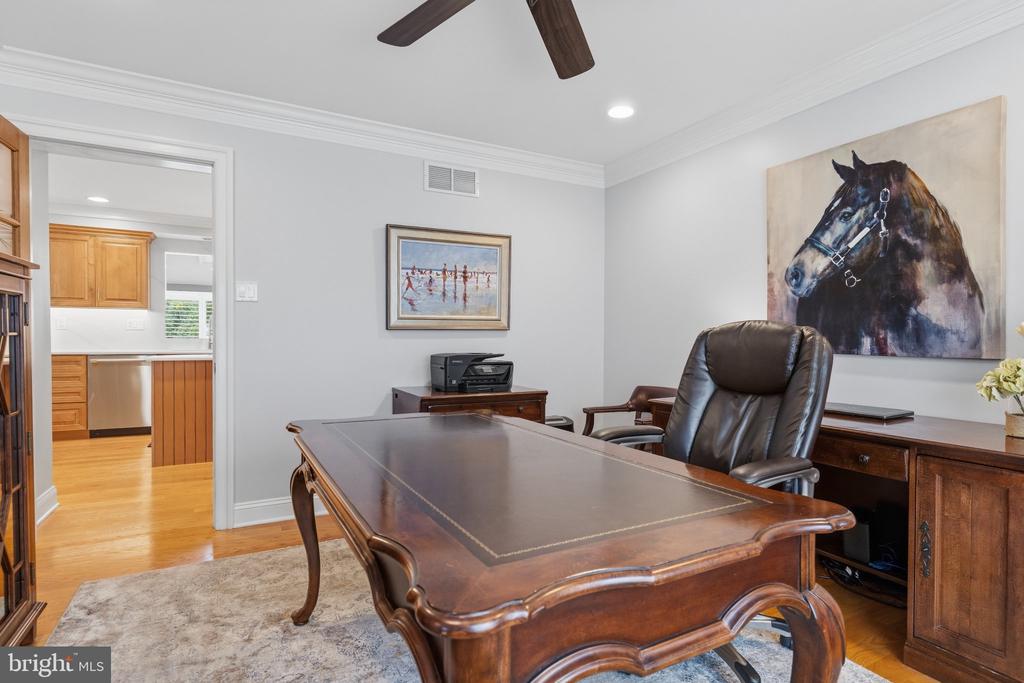 103 CANTERBURY LANE