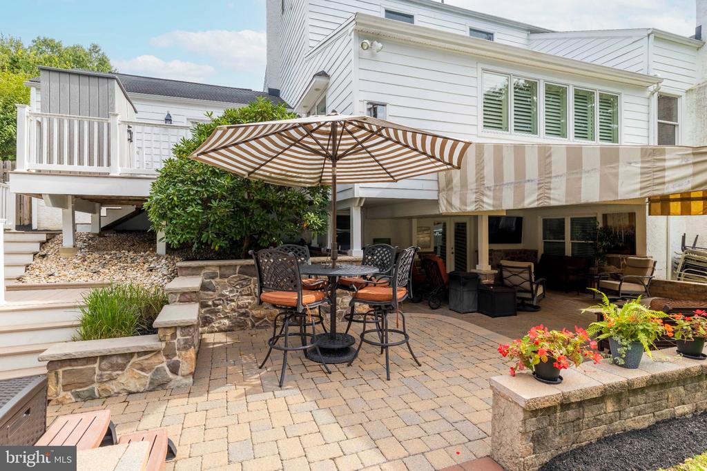 103 CANTERBURY LANE