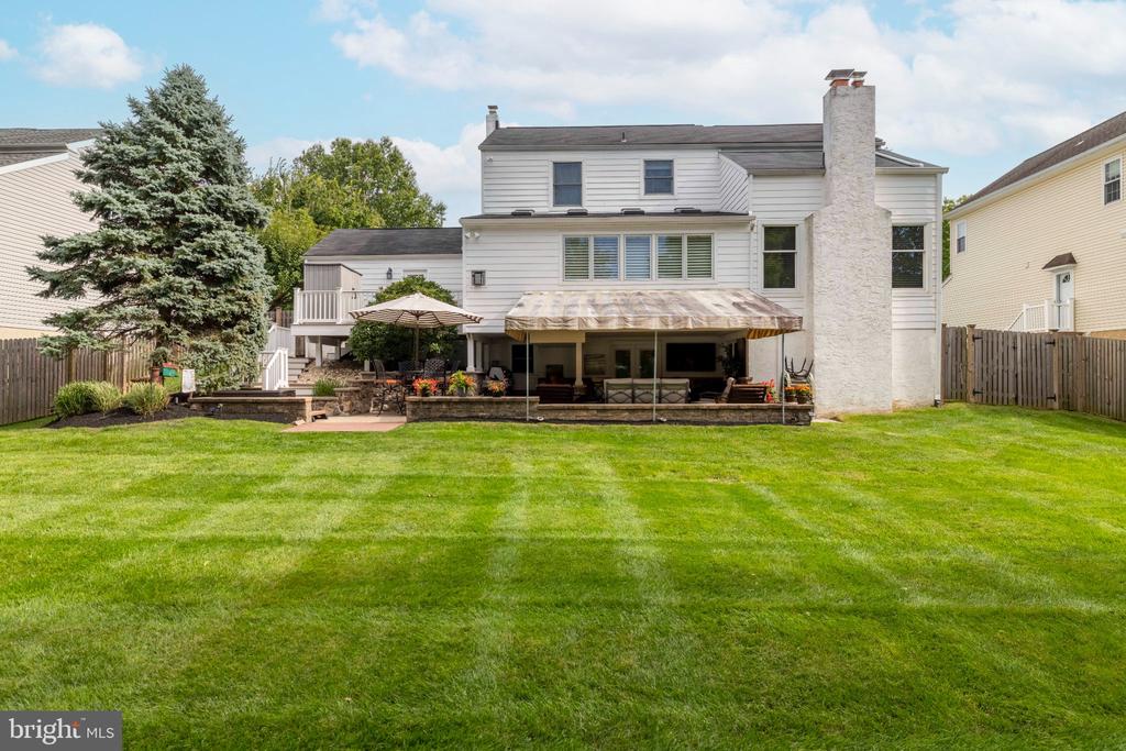 103 CANTERBURY LANE