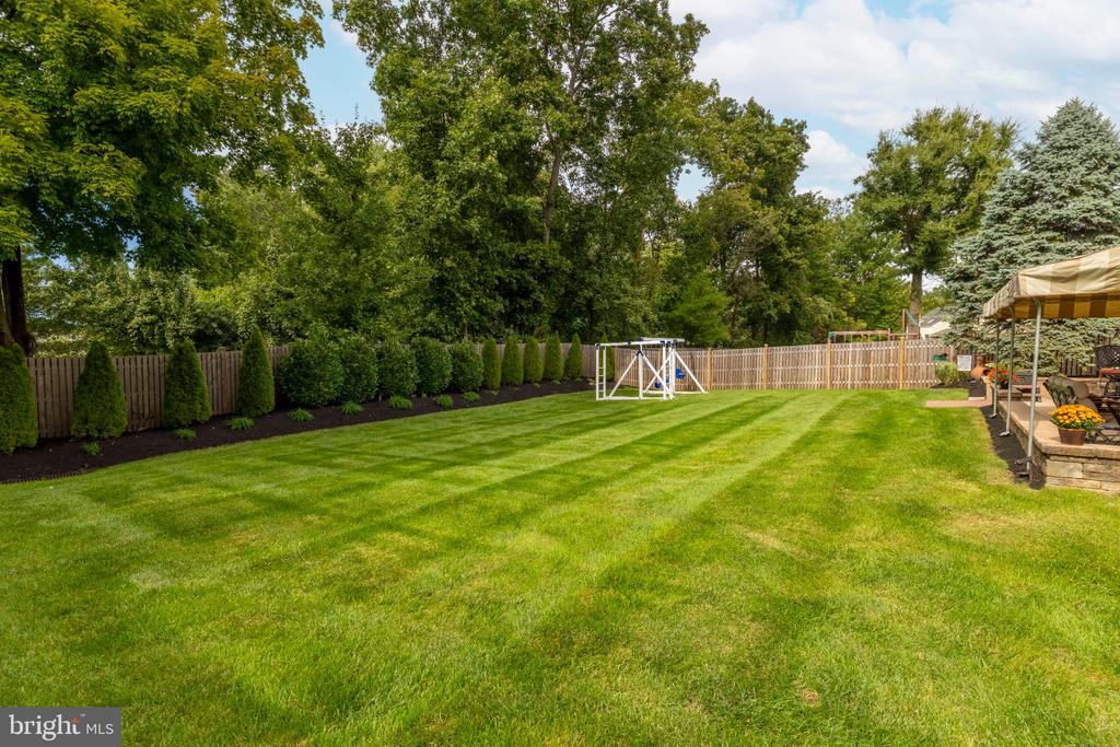 103 CANTERBURY LANE