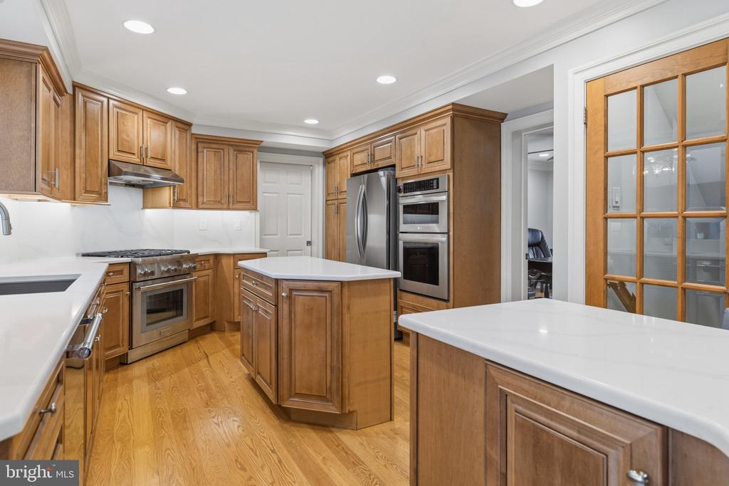 103 CANTERBURY LANE