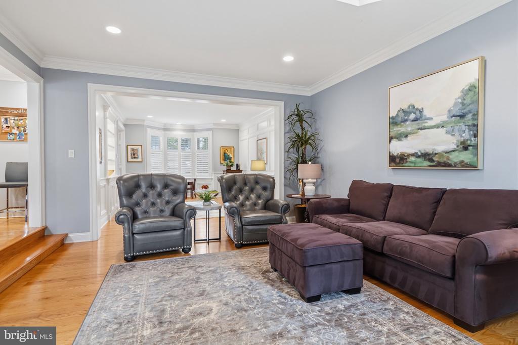 103 CANTERBURY LANE