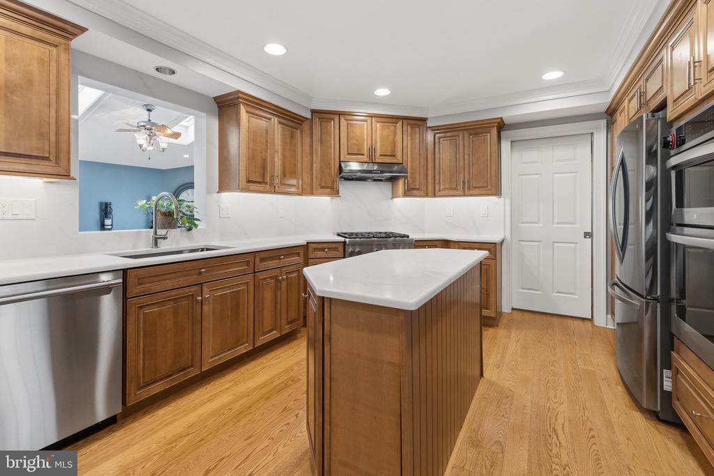 103 CANTERBURY LANE