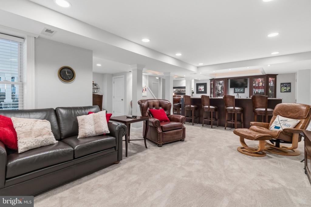 103 CANTERBURY LANE
