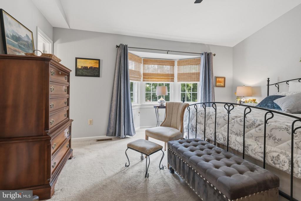 103 CANTERBURY LANE