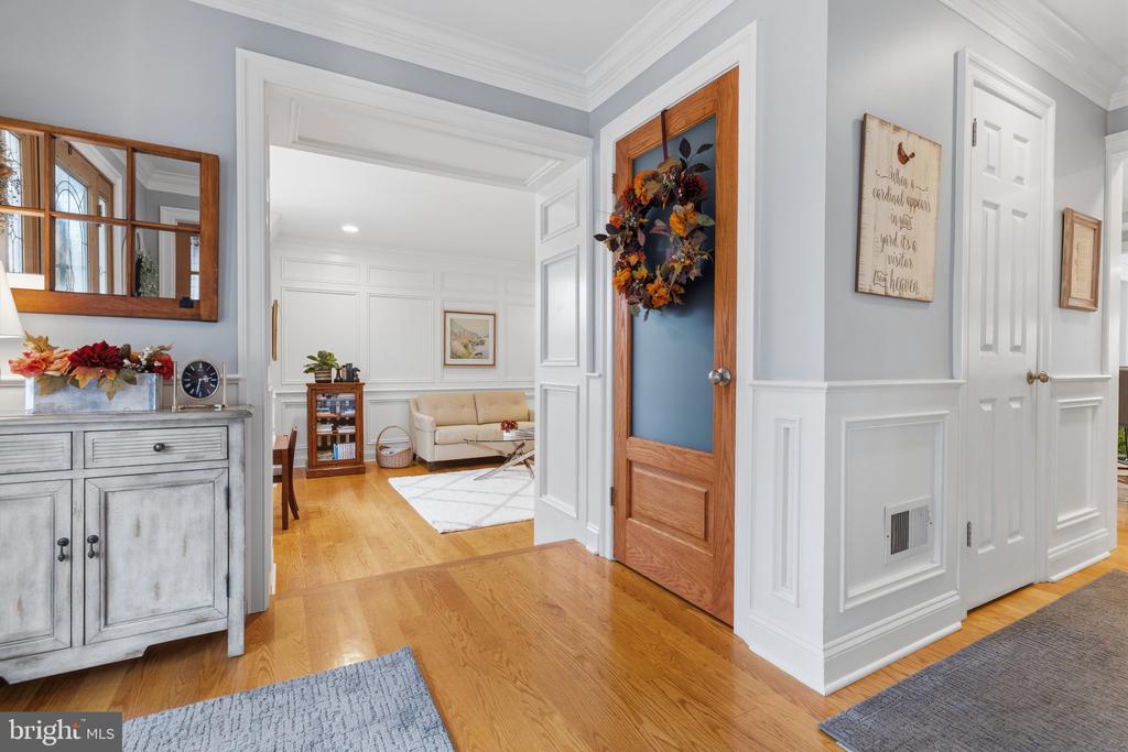 103 CANTERBURY LANE