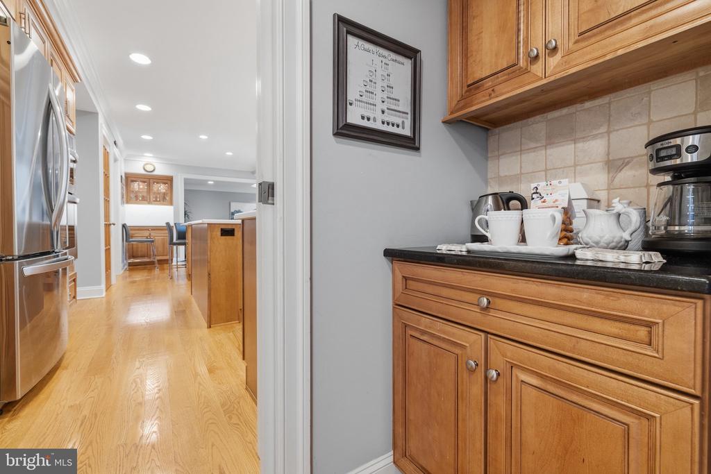 103 CANTERBURY LANE