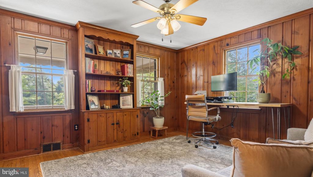 529 FOX ROAD