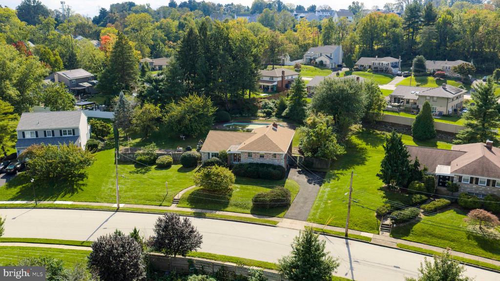 2004 LODGES LANE Unit:           