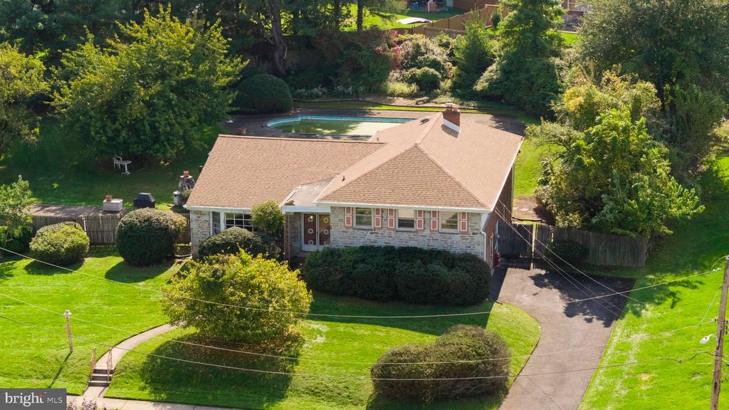 2004 LODGES LANE Unit:           