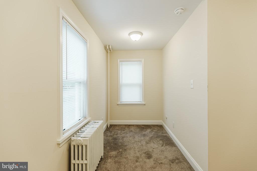 383 STEWART AVENUE Unit:           