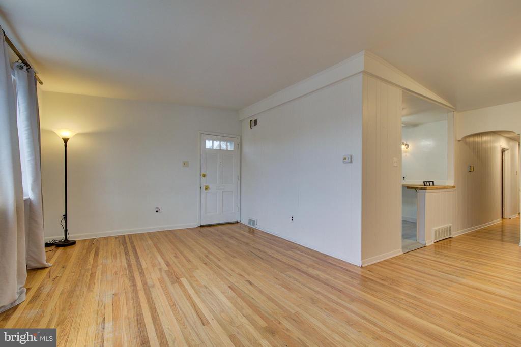 777 CINNAMINSON STREET
