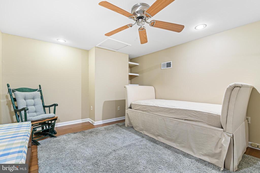 8708 PROSPECT AVENUE Unit: C9