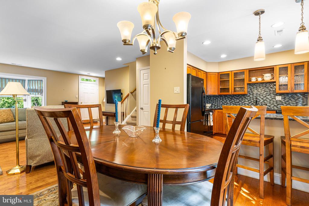 8708 PROSPECT AVENUE Unit: C9