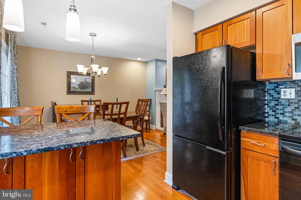 8708 PROSPECT AVENUE Unit: C9