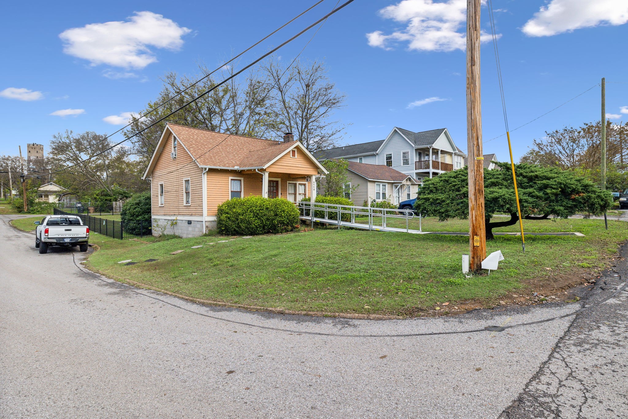 5110 Kentucky Ave
