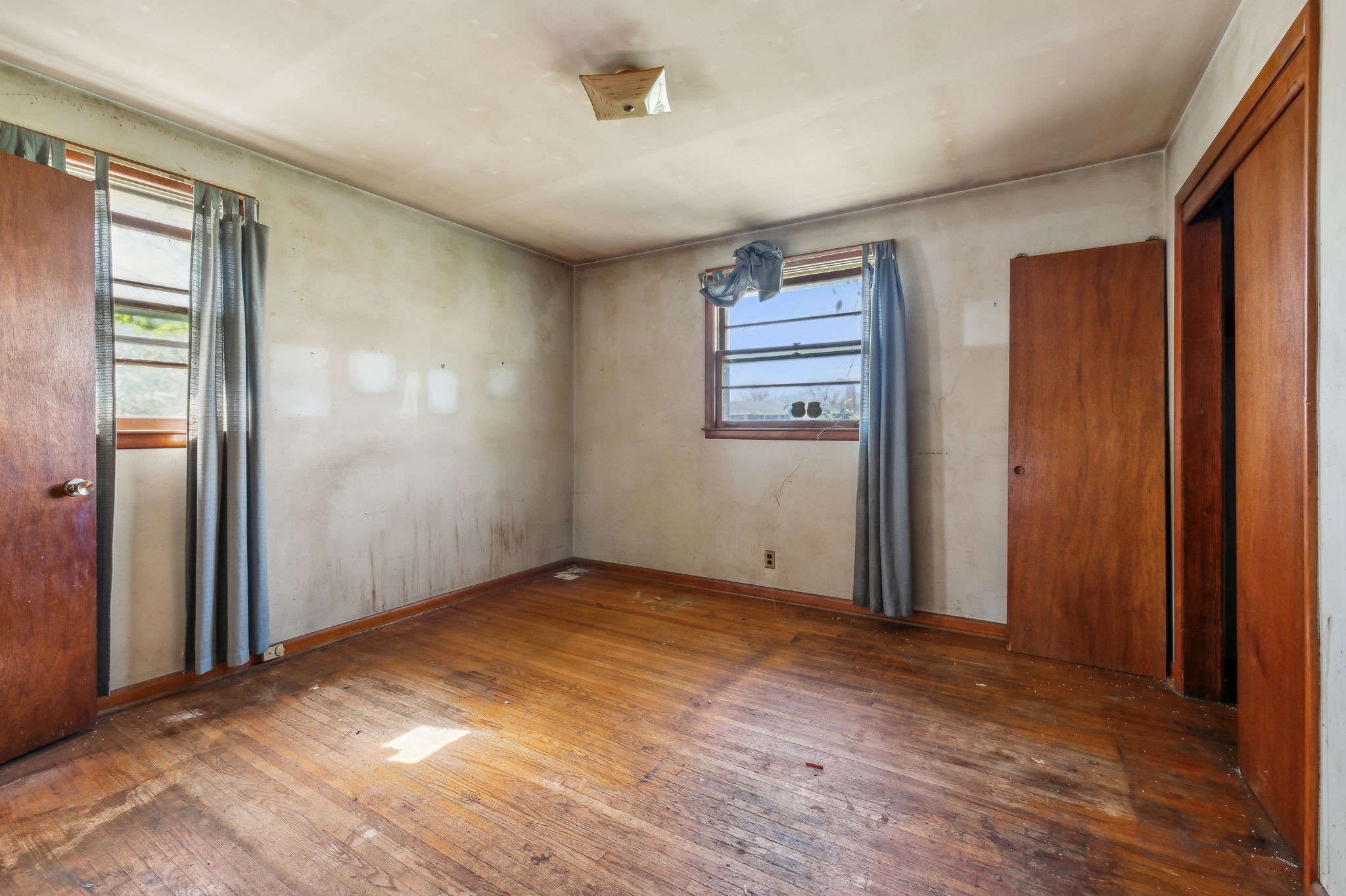 1607 Baptist World Center Dr