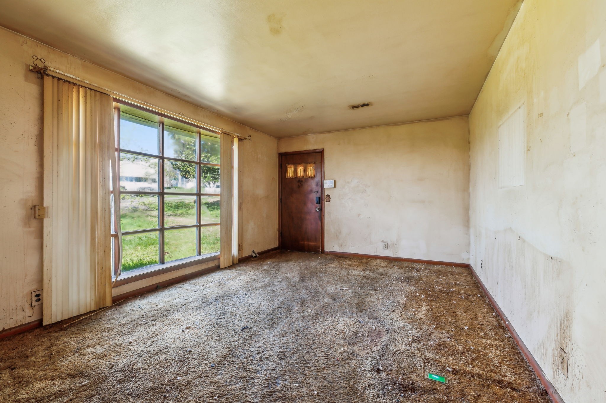 1607 Baptist World Center Dr