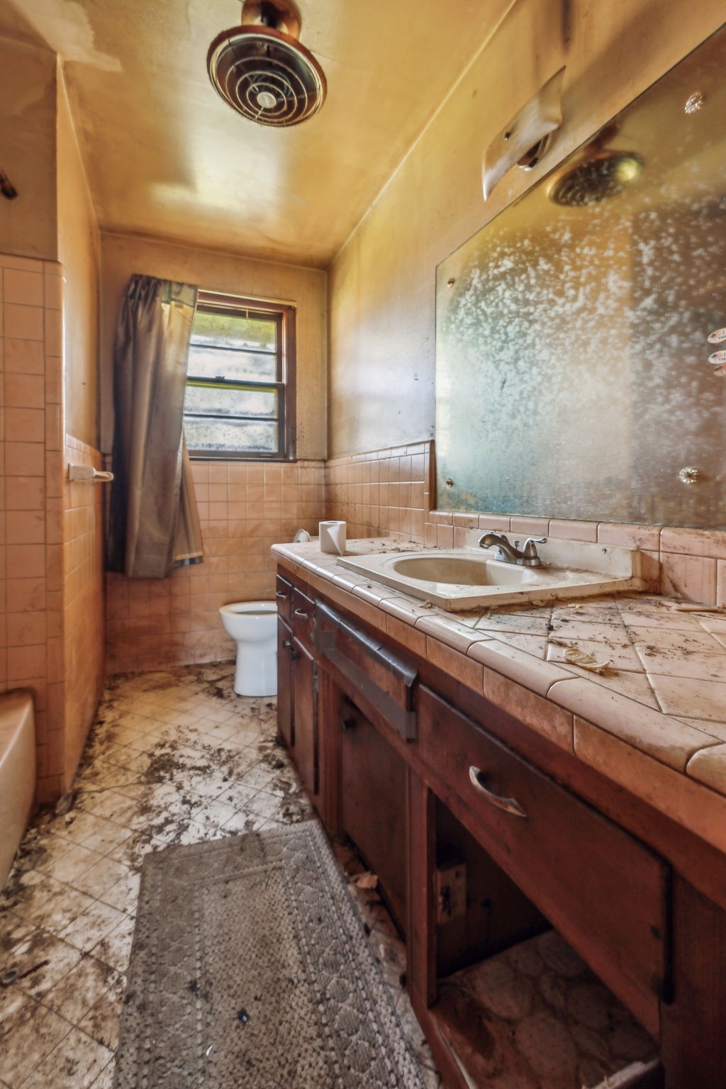 1607 Baptist World Center Dr