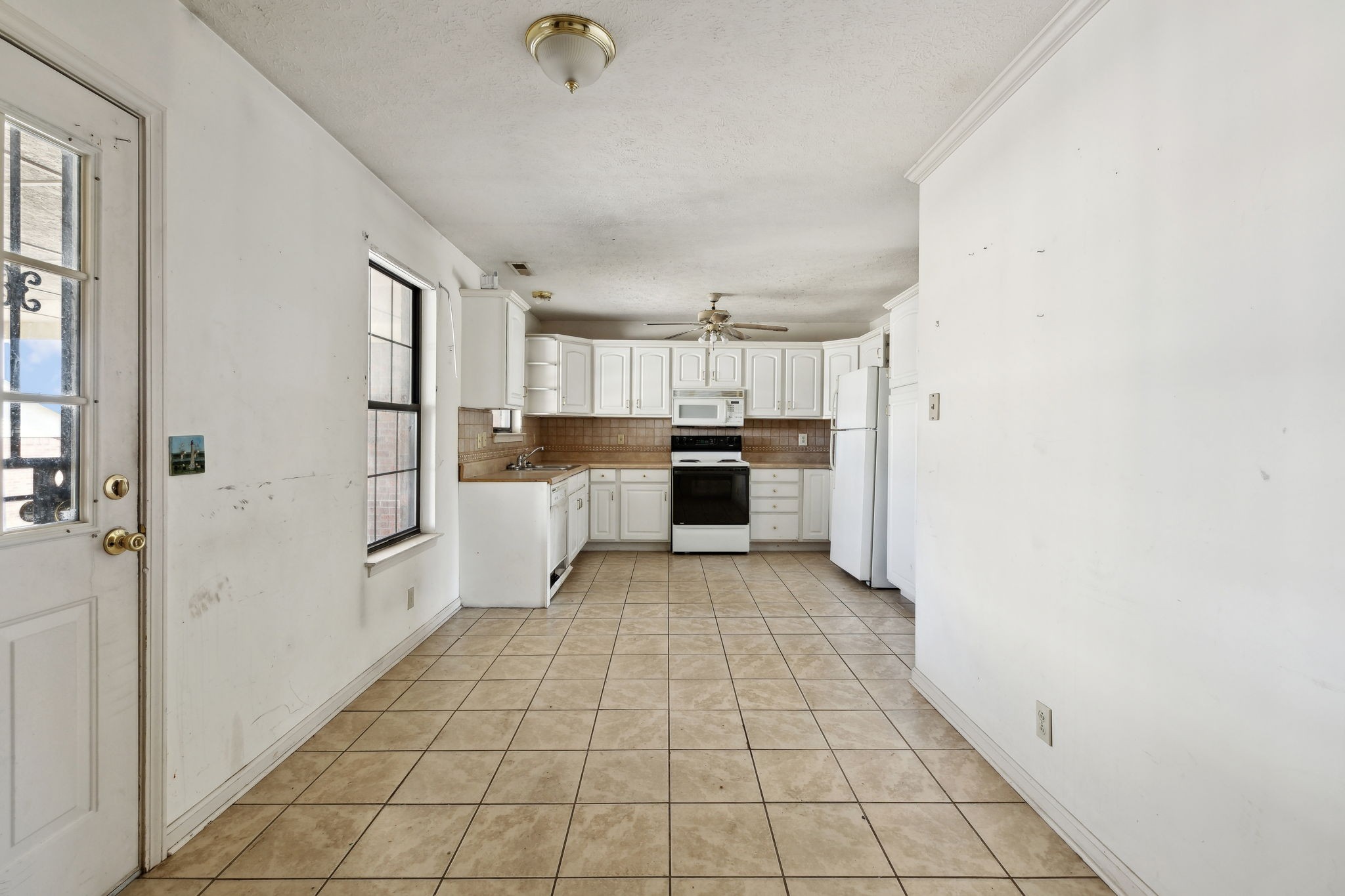 107 Heritage Trace Dr