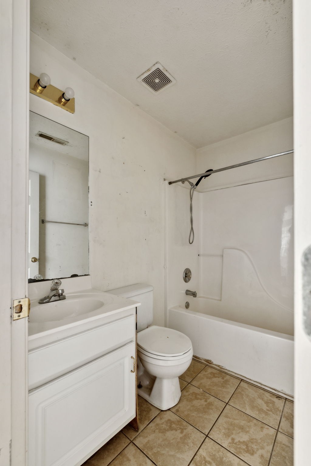 107 Heritage Trace Dr