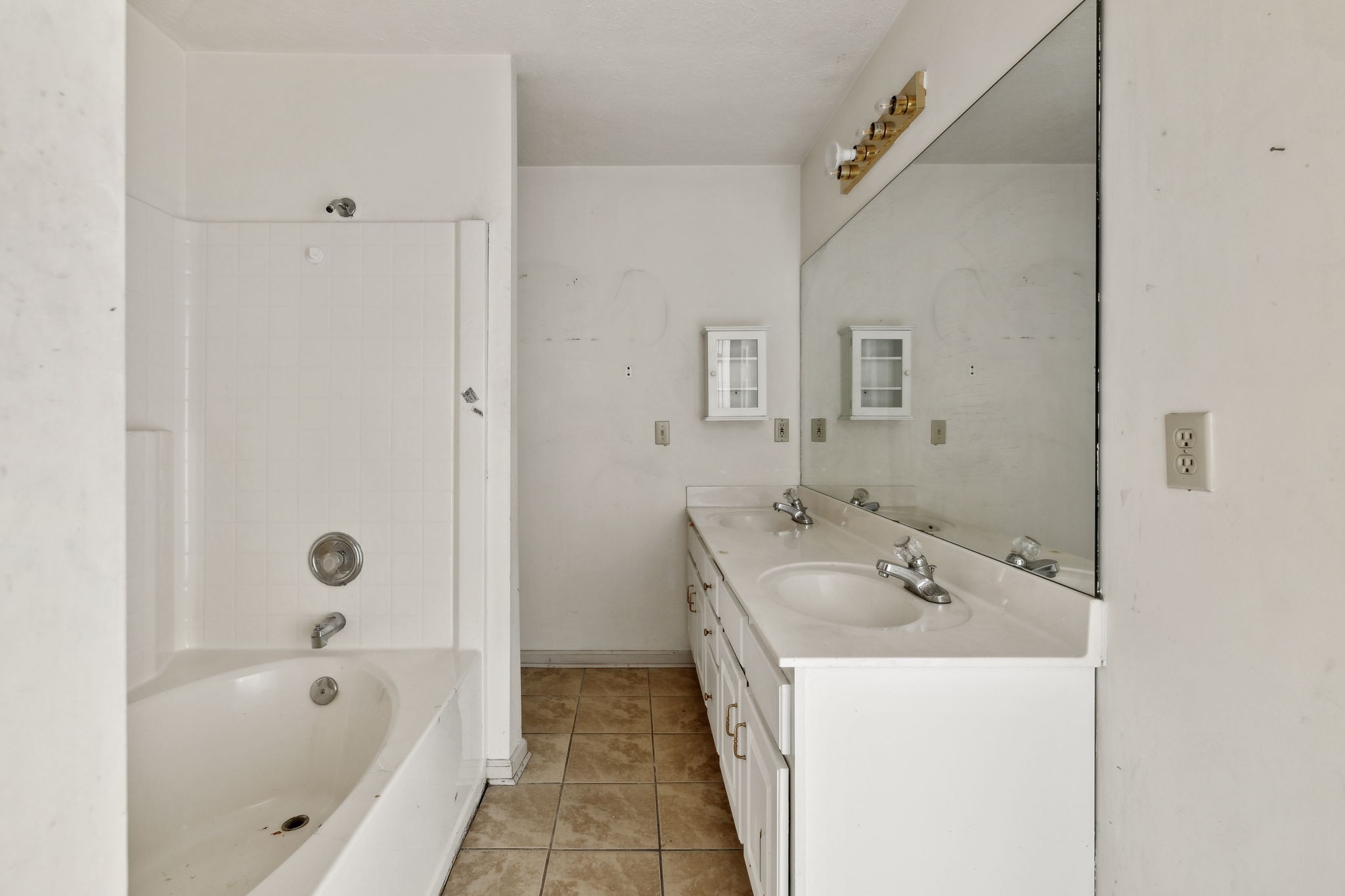 107 Heritage Trace Dr