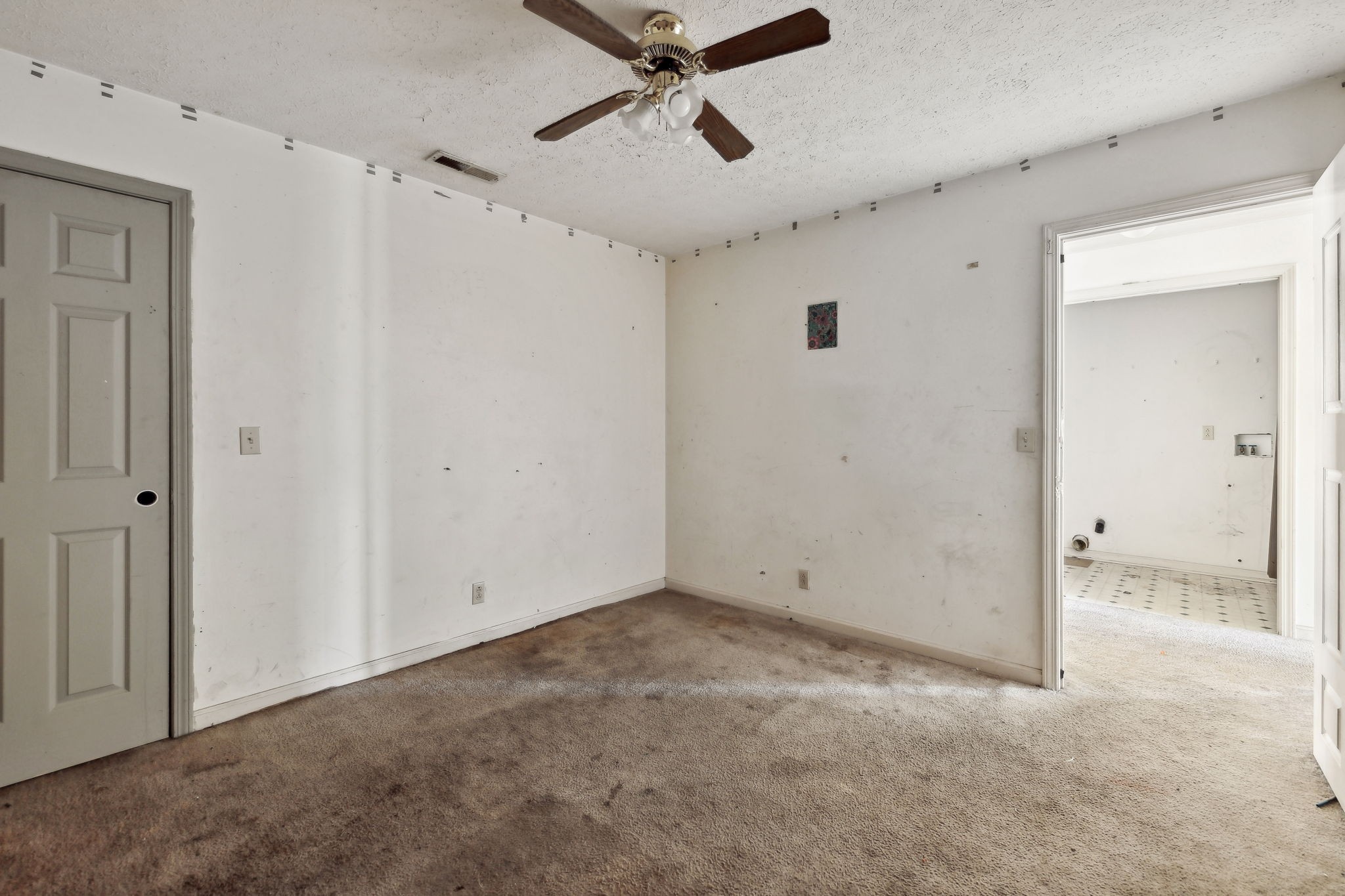 107 Heritage Trace Dr