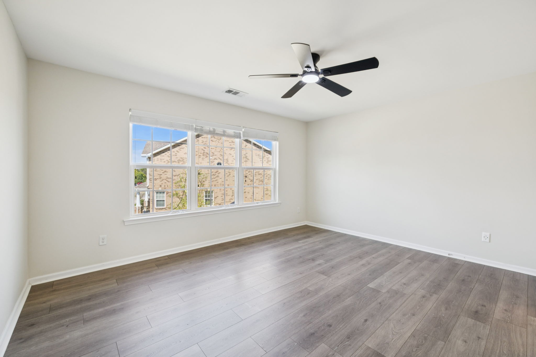 117 Cobblestone Place Dr