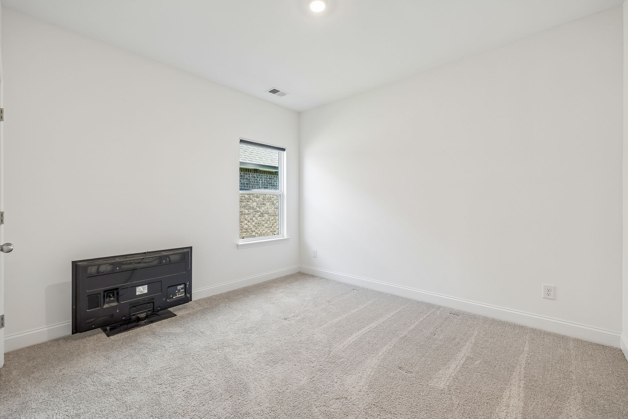 375 Triple Crown Cir