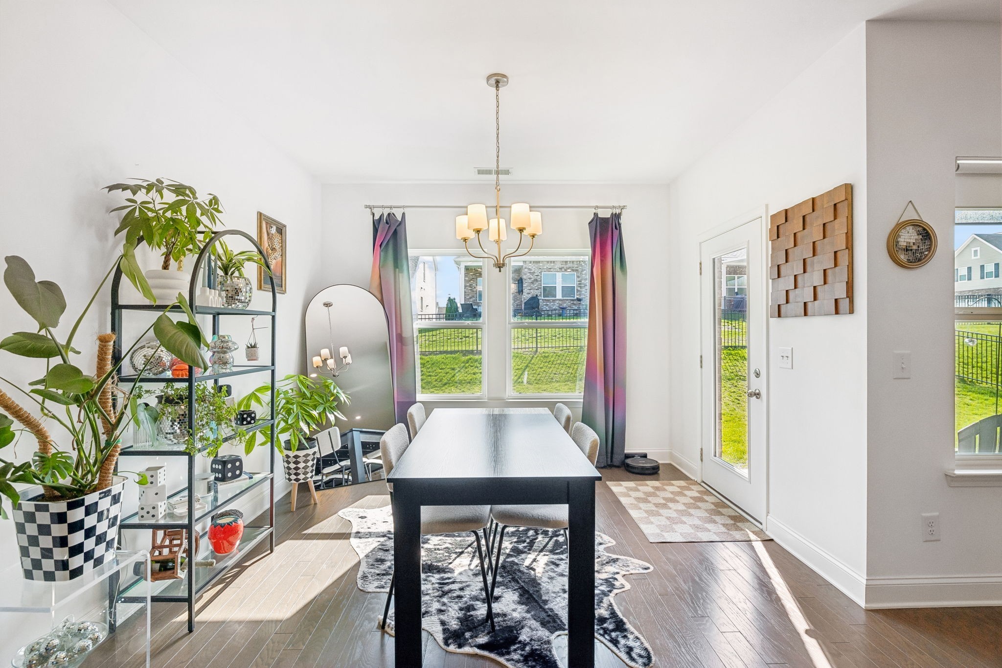 375 Triple Crown Cir