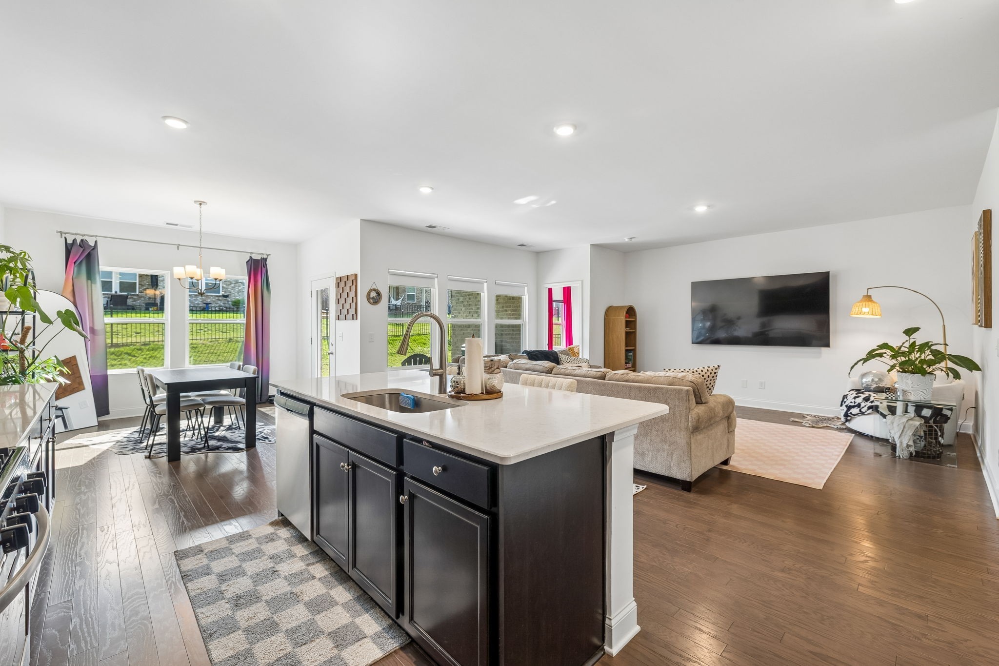 375 Triple Crown Cir