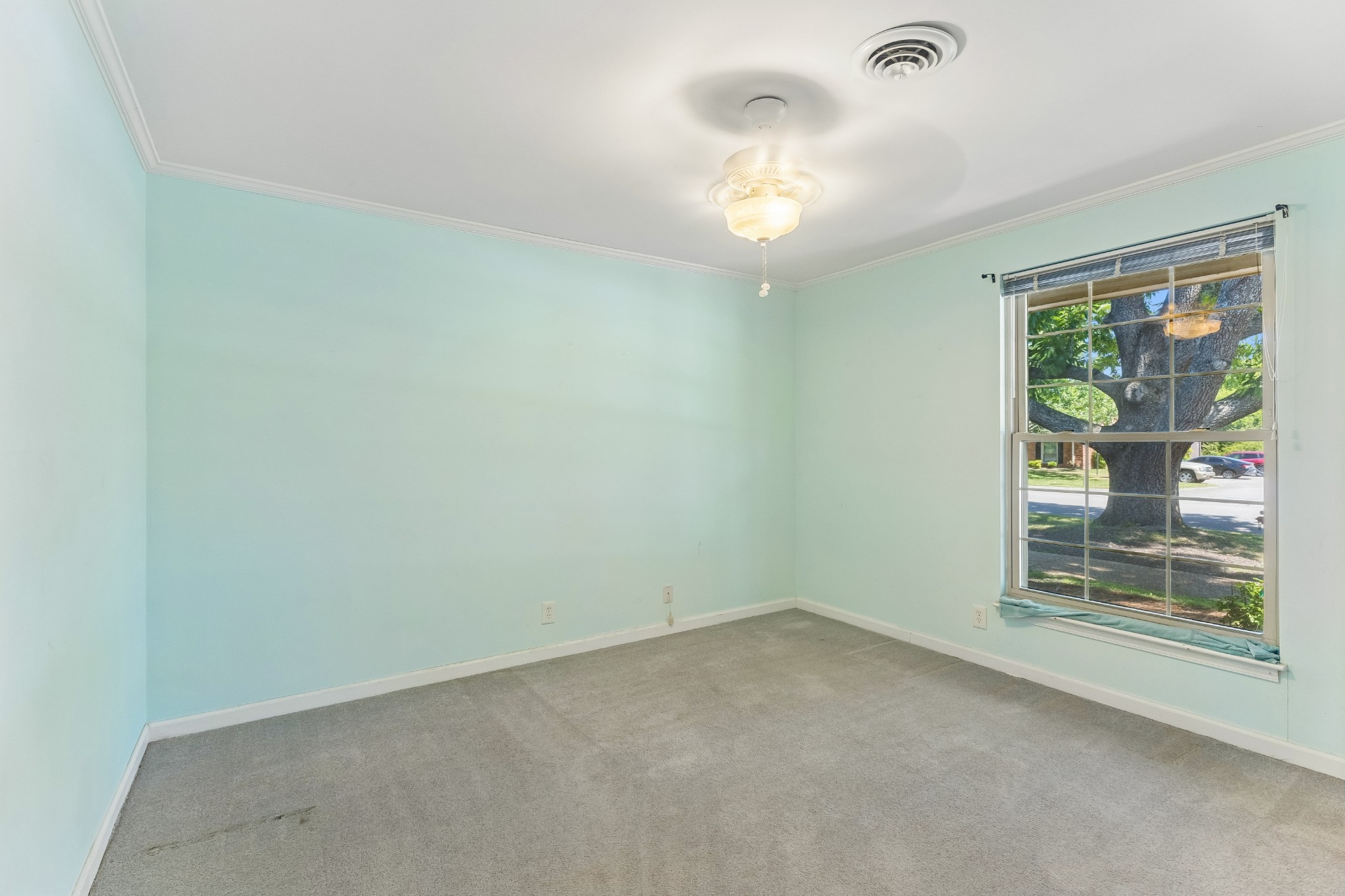 961 Todd Preis Dr