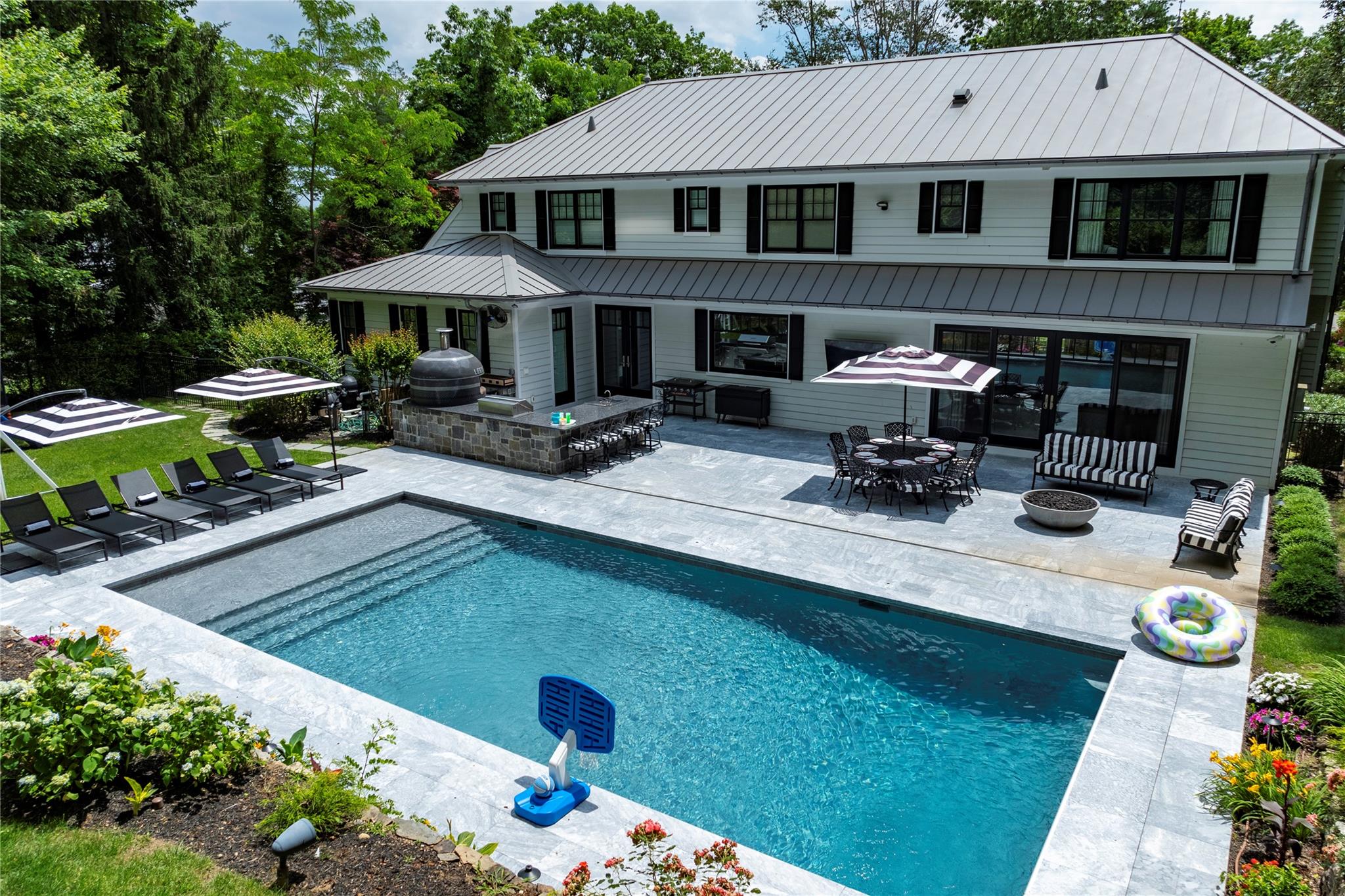 25 Fern Drive