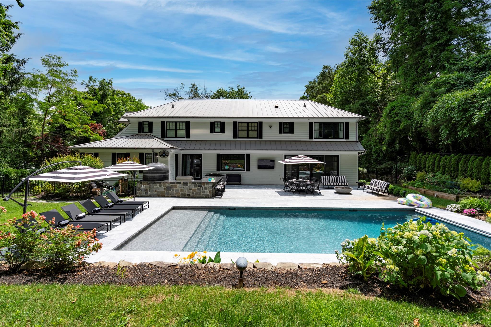 25 Fern Drive