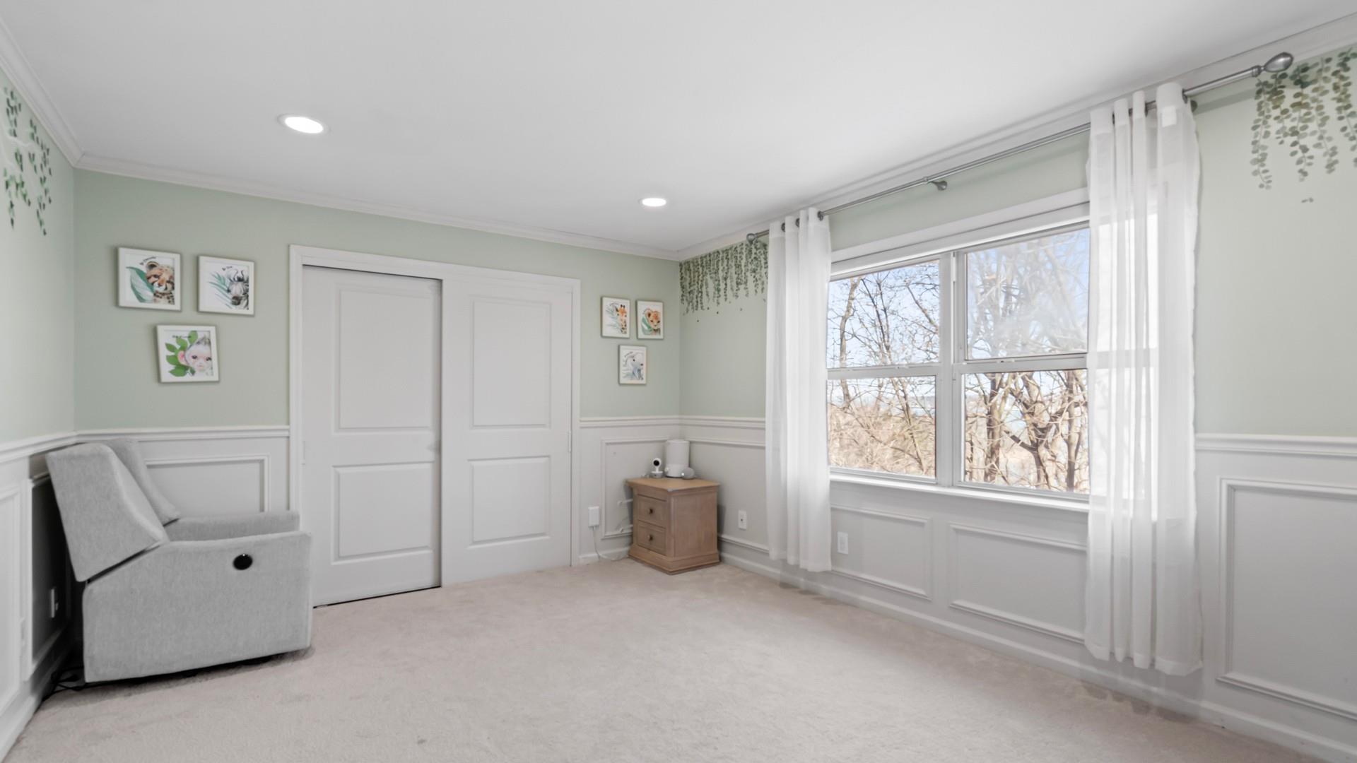 30 Pine Drive N