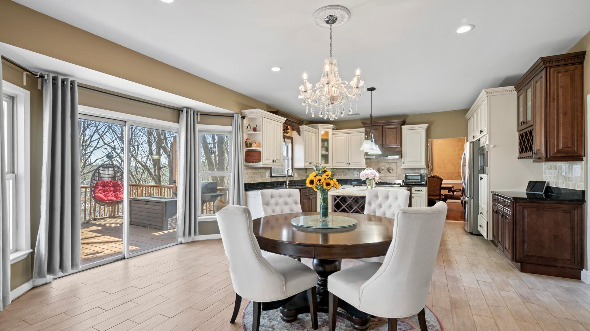 30 Pine Drive N