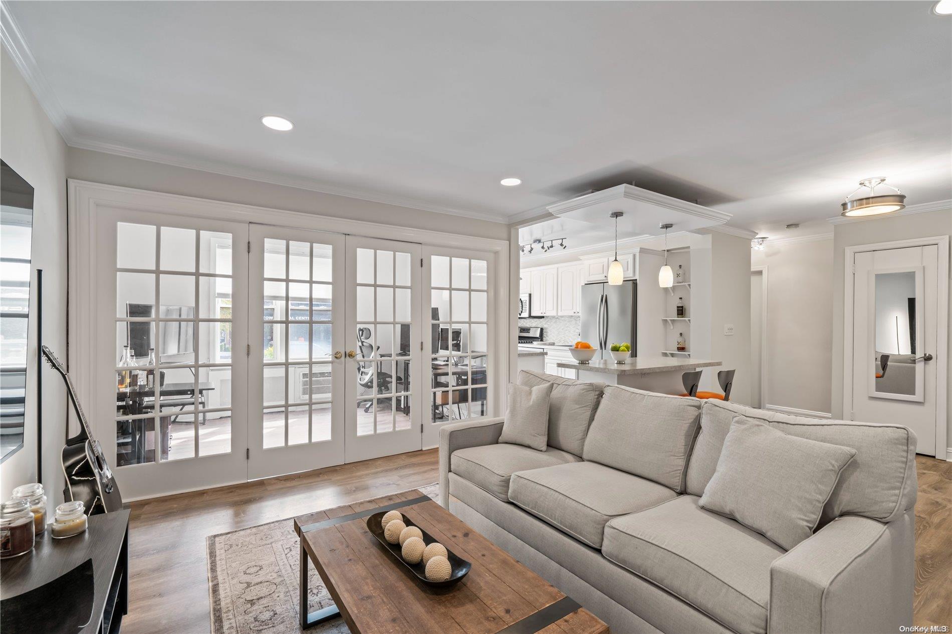 36 Barstow Road Unit: 1M