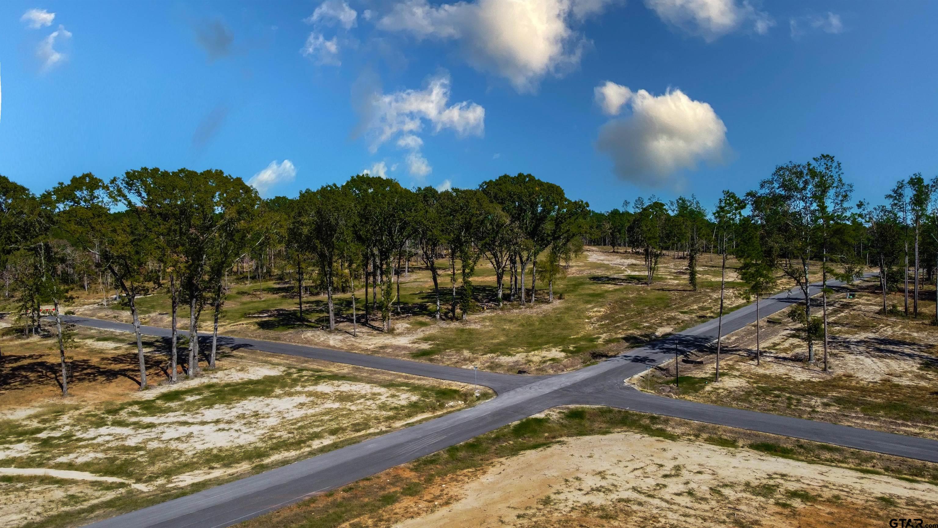 15975 Aniston Ln - (LOT 10)