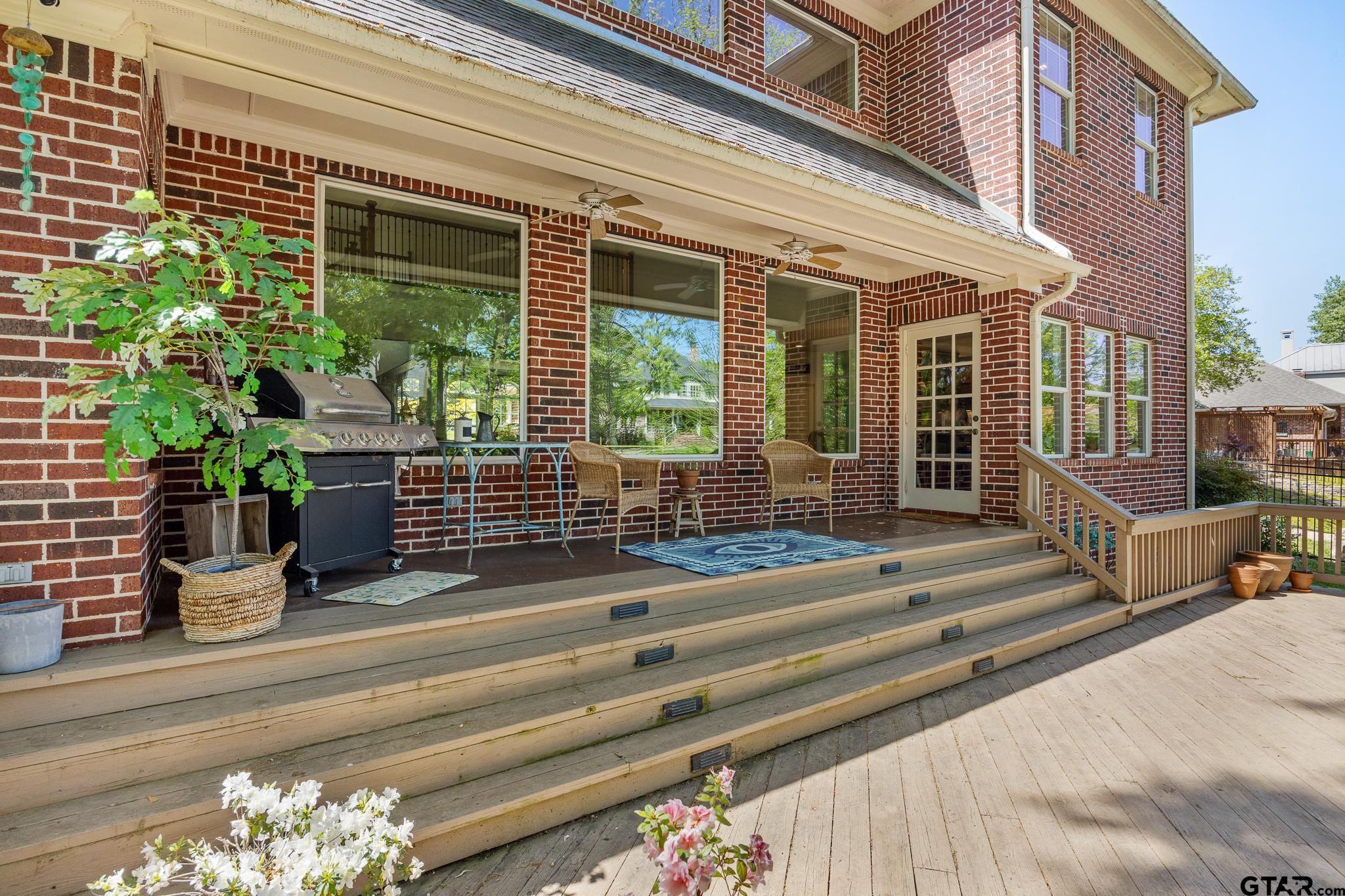 6808 Cherryhill Dr.