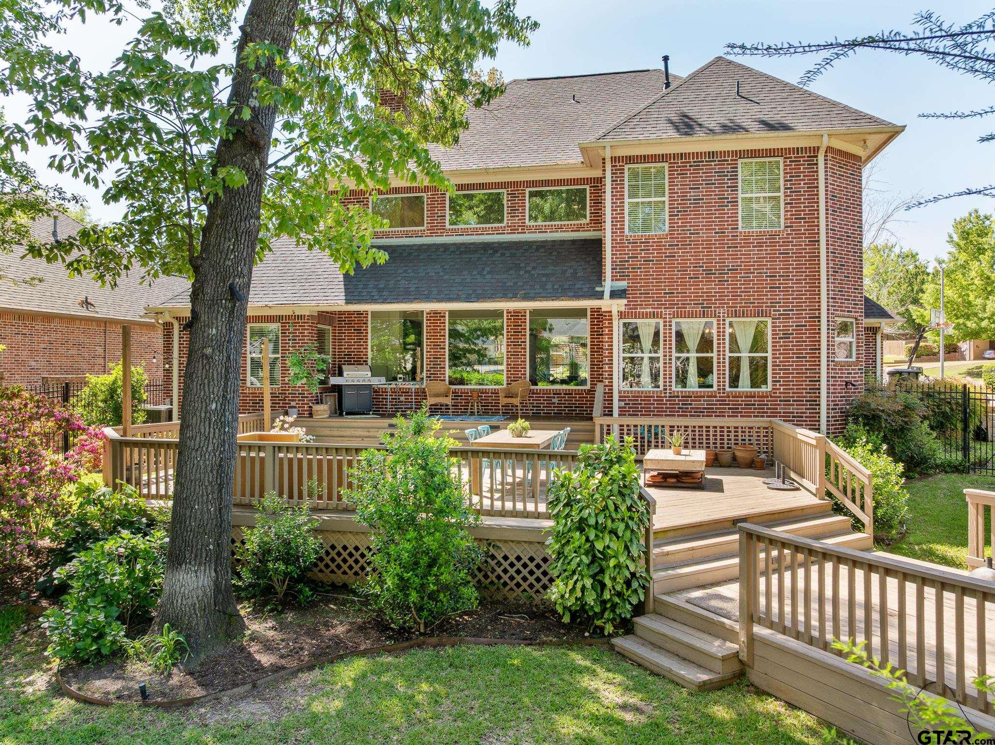 6808 Cherryhill Dr.