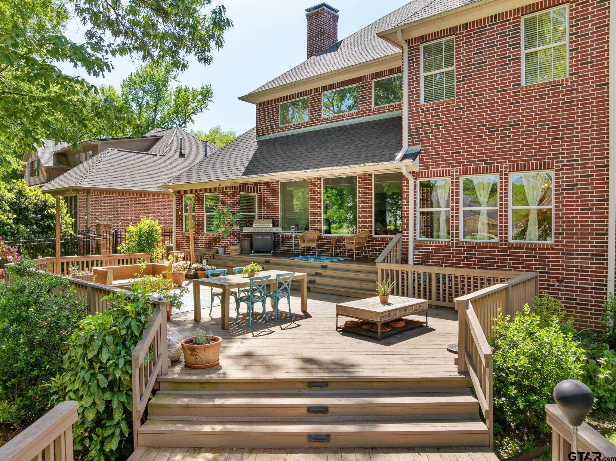 6808 Cherryhill Dr.