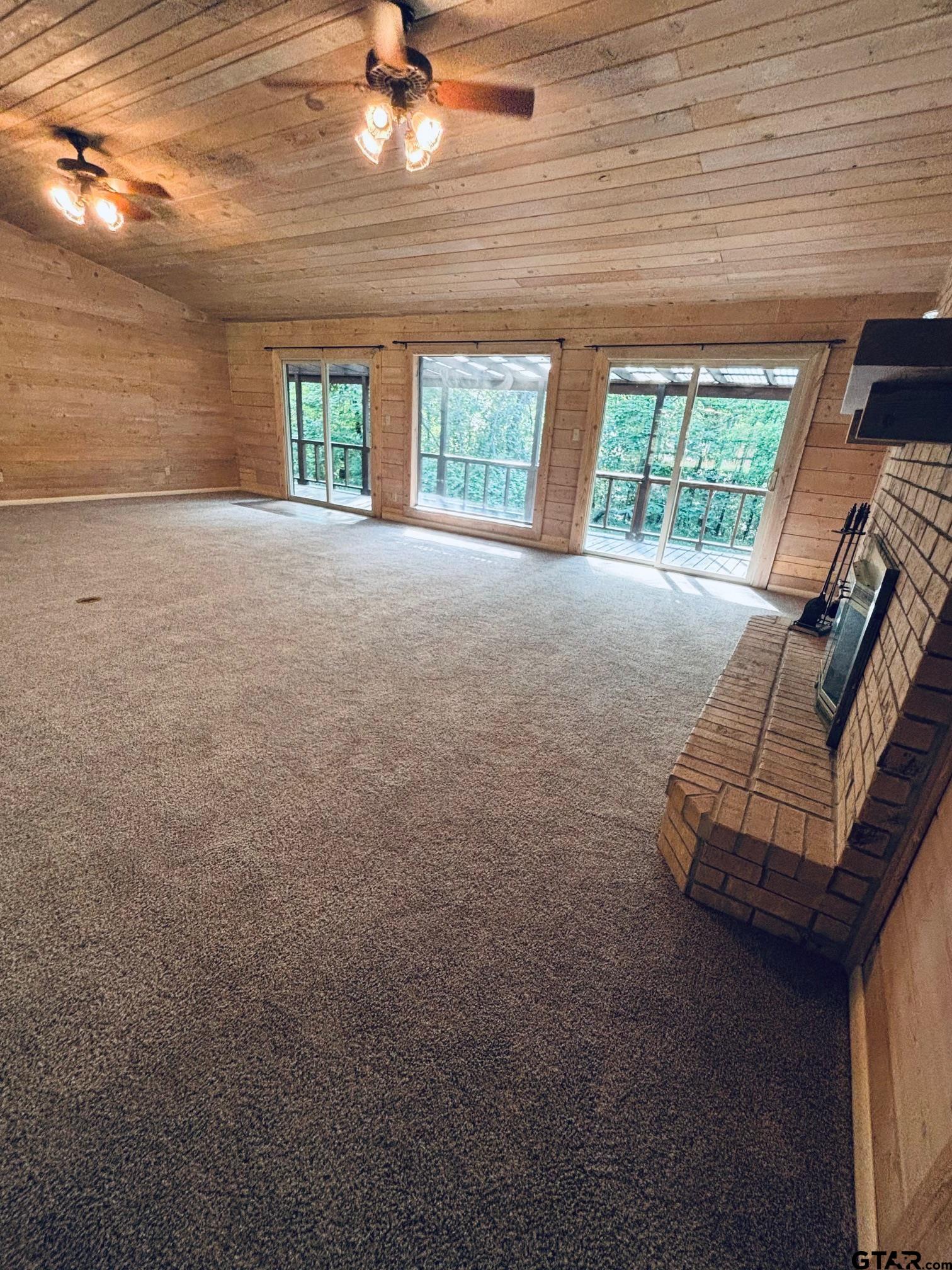 6855 County Road 1112D2