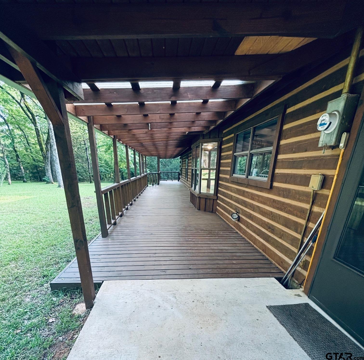 6855 County Road 1112D2