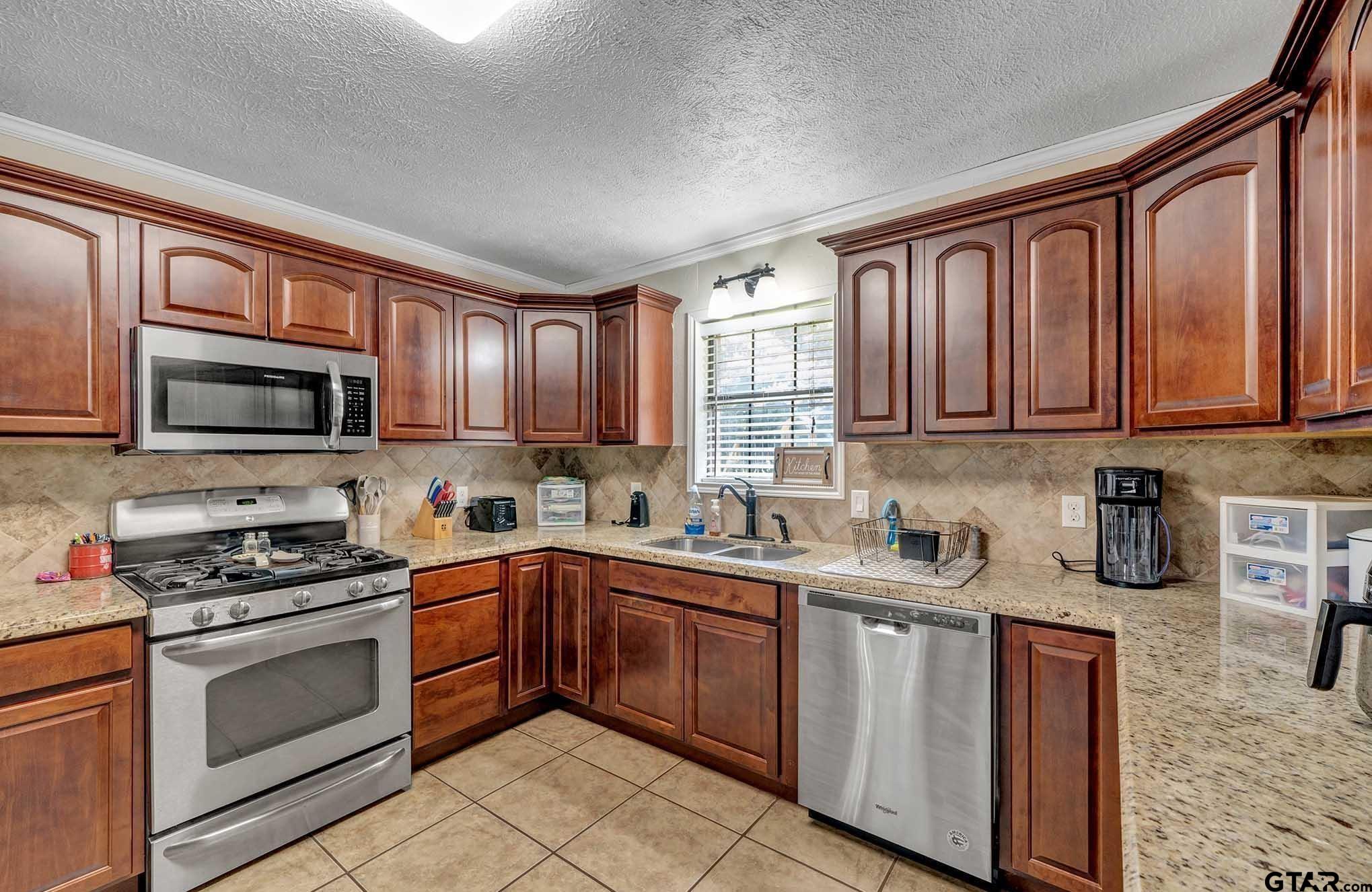 260 County Road 2302