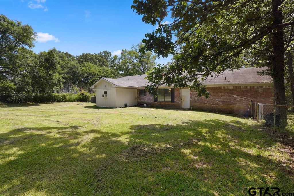 260 County Road 2302